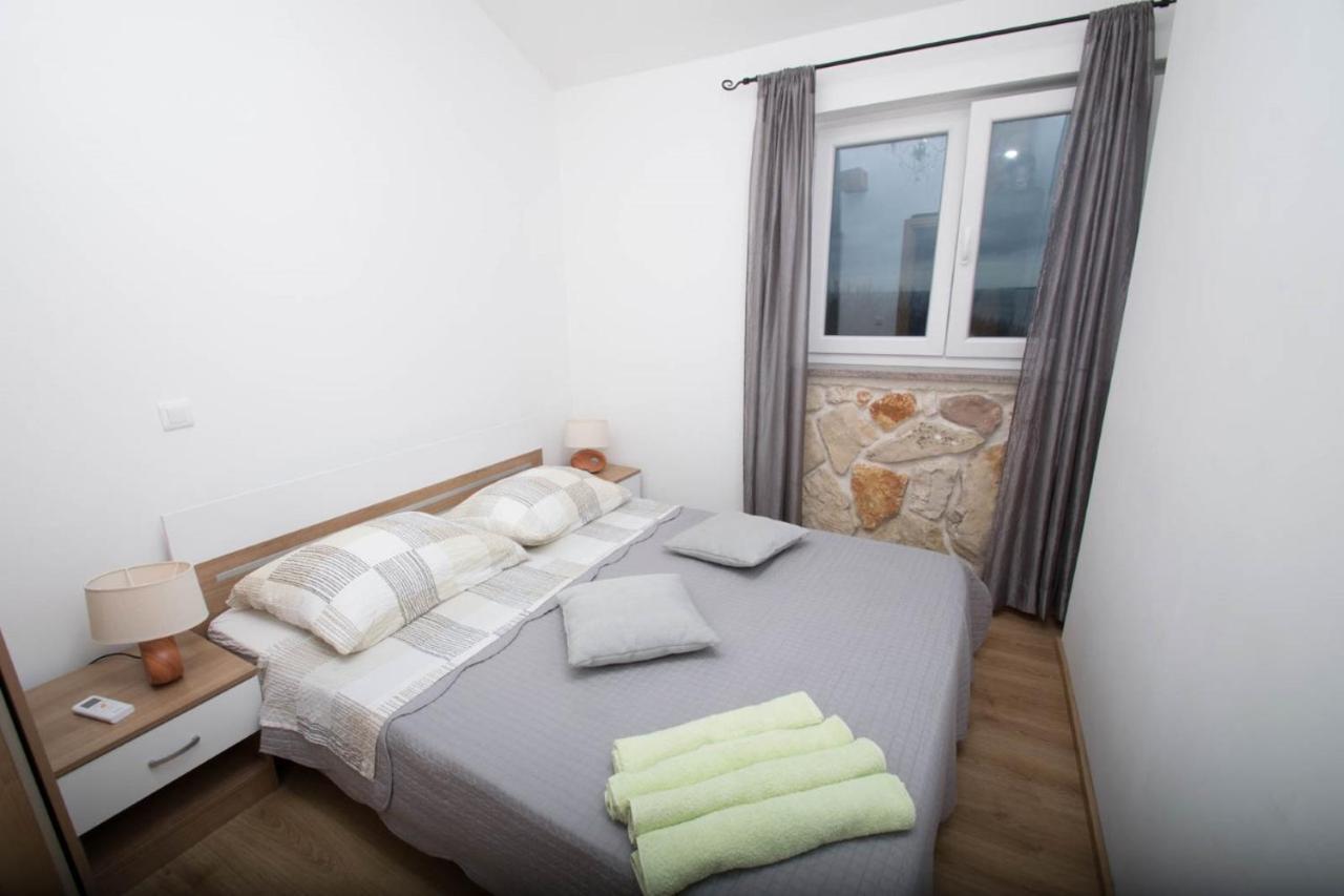 Delfin With Seaview 100 Meters From The Sea - By Ta Leut Agency Privlaka (Zadar)