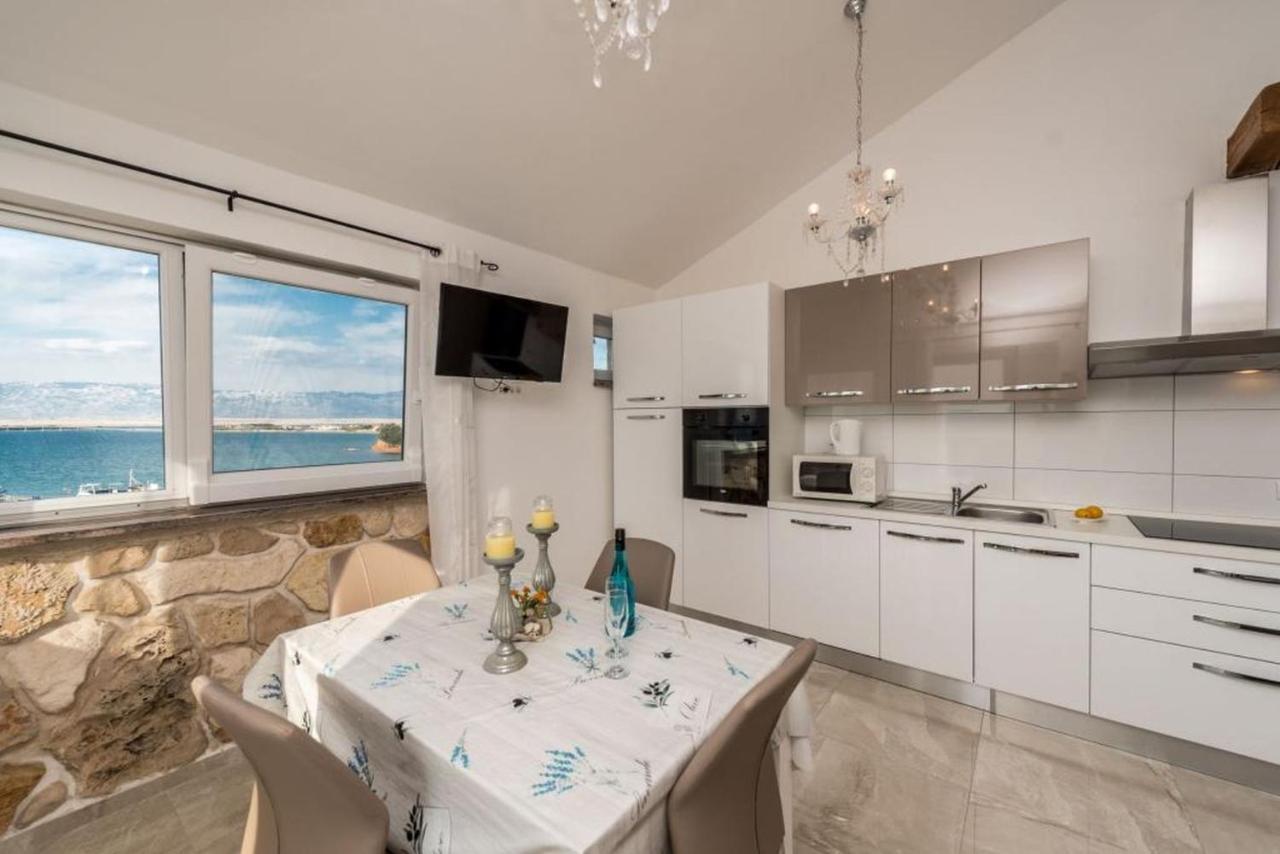 Apartment Delfin With Seaview 100 Meters From The Sea - By Ta Leut Agency